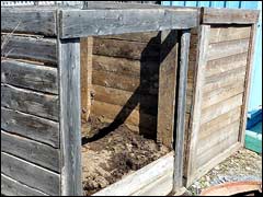 Как сделать компостную яму на даче. Инструкция