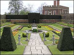        (The Pond Garden, Hampton Court Palace)